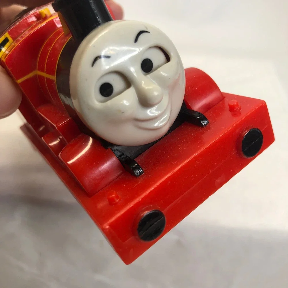 TOMY Thomas and Friends James Train Engine Toy‎ 2004 Pull Back & Go Moving Eyes